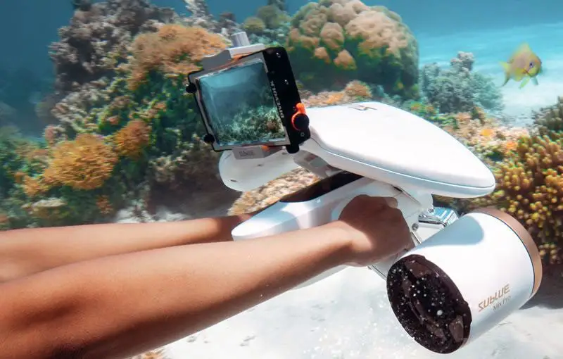 Location et vente de scooter sous-marin en Corse Mix Pro Sublue